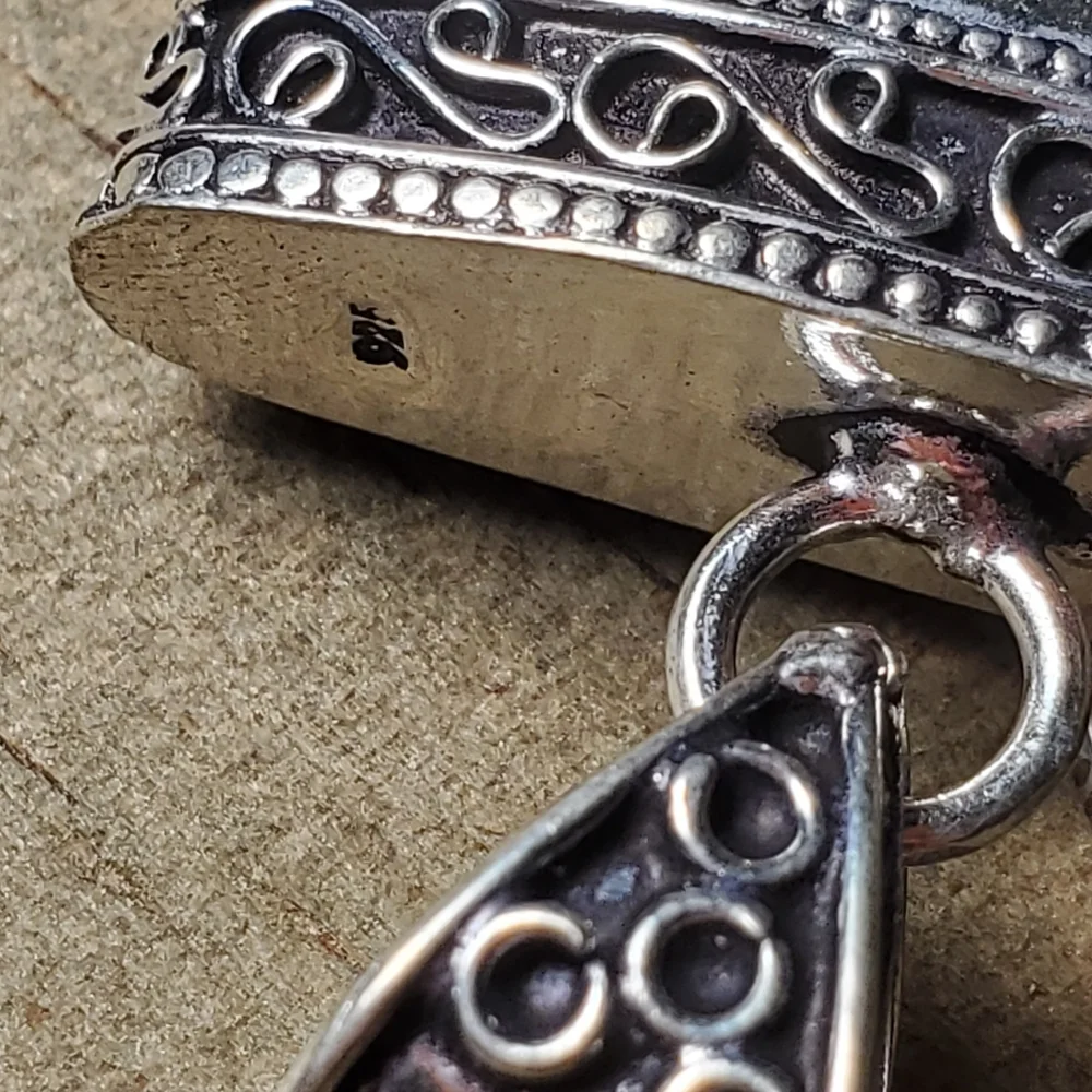 Firey labradorite slab pendant - Picture 5 of 7